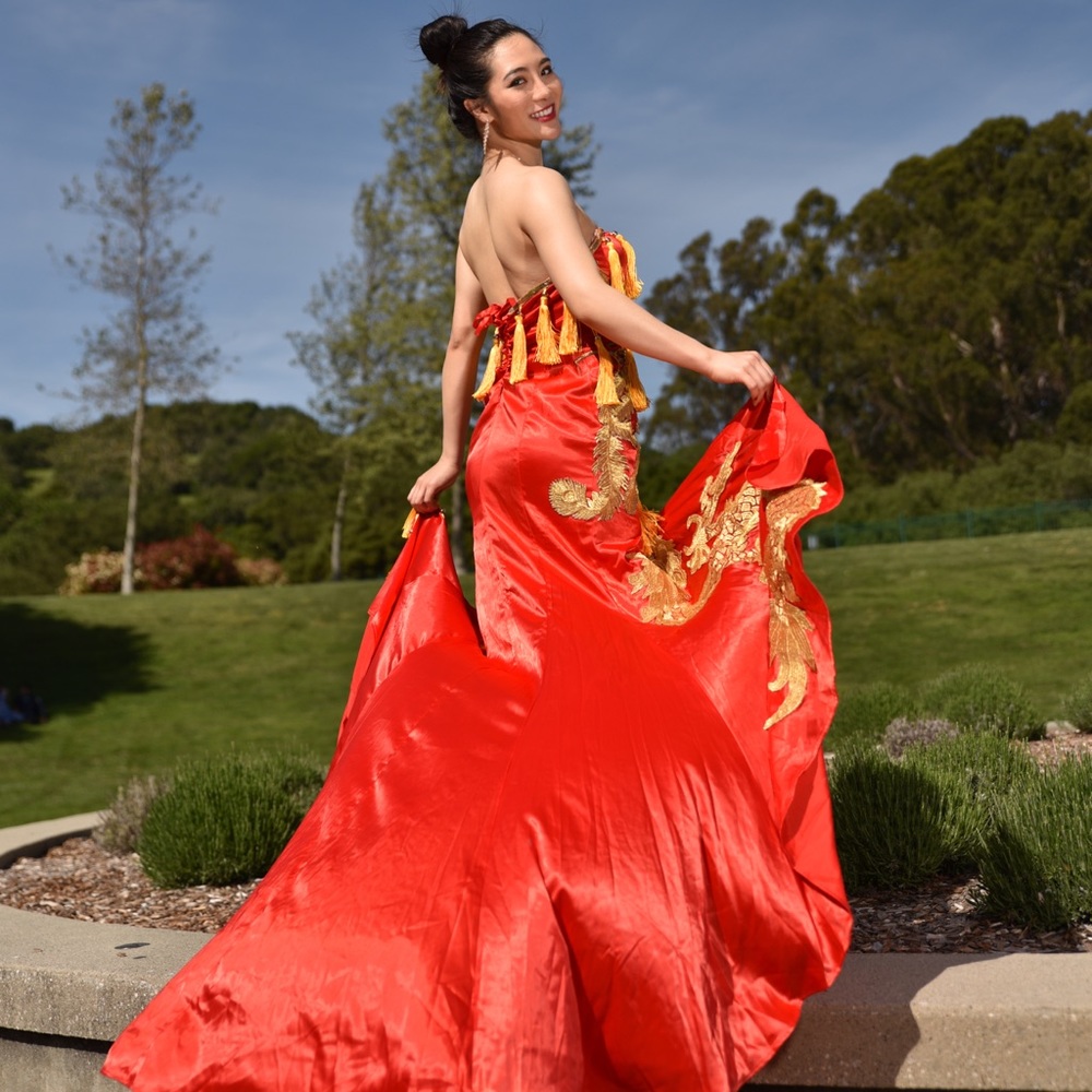 Red qipao- Cheongsam- Hand sew each piece by designer